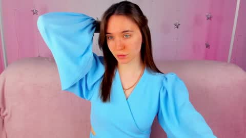 Hannavanilla online show from 04-11-26, 08:51