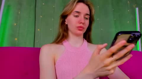 Hannavanilla online show from 06-07-26, 11:08