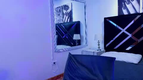 Snapshot of hannita_01 chatting on 06-26-26, 11:58 hannita_01 online show from 06-26-26, 11:58