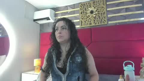 Hanny  online show from 04-26-26, 11:19