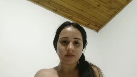 Snapshot of hanny_kail chatting on 09-23-25, 02:14 hanny online show from 09-23-25, 02:14