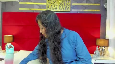 Snapshot of hanny_milf_ chatting on 12-29-24, 11:29 HANNY online show from 12-29-24, 11:29