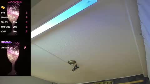 Snapshot of hanny_milf_ chatting on 02-19-25, 11:38 HANNY online show from 02-19-25, 11:38