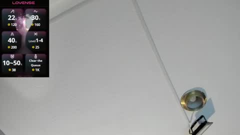 Snapshot of hanny_milf_ chatting on 02-27-25, 11:41 HANNY online show from 02-27-25, 11:41