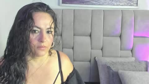 Snapshot of hanny_milf_ chatting on 09-20-25, 11:55 HANNY online show from 09-20-25, 11:55