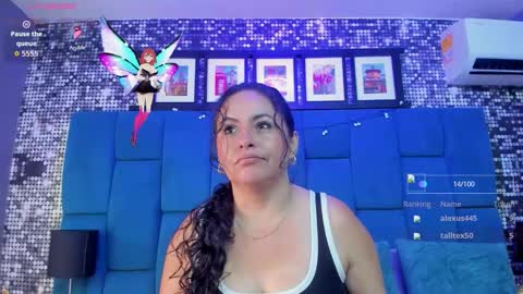 Snapshot of hanny_milf_ chatting on 10-25-25, 11:29 HANNY online show from 10-25-25, 11:29