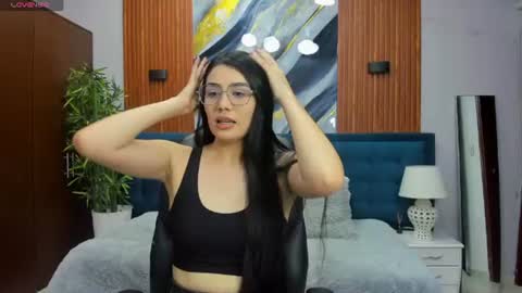 HANNY online show from 06-21-26, 05:15