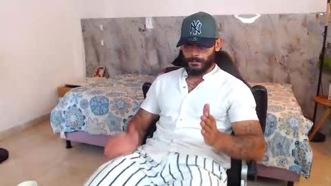 hanz_col online show from 11-19-25, 03:12