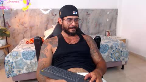 hanz_col online show from 01-14-26, 03:01