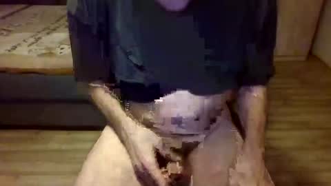 hanzik1954 online show from 12-25-24, 06:09