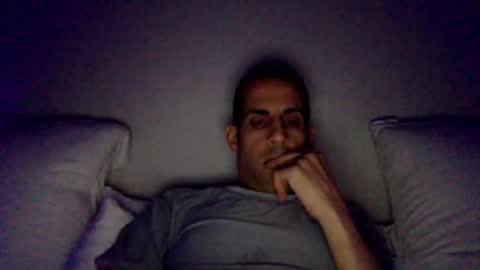 Snapshot of happy2334 chatting on 01-19-26, 01:48 skysky6969 online show from 01-19-26, 01:48