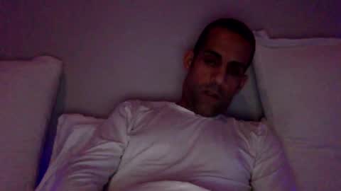 Snapshot of happy2334 chatting on 02-09-26, 01:26 skysky6969 online show from 02-09-26, 01:26