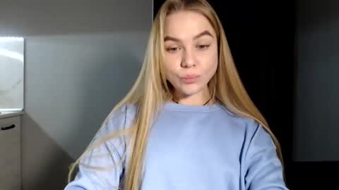 Snapshot of happy_fox_ chatting on 12-25-24, 09:43 happy_fox_ online show from 12-25-24, 09:43