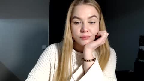 Snapshot of happy_fox_ chatting on 01-18-25, 09:55 happy_fox_ online show from 01-18-25, 09:55