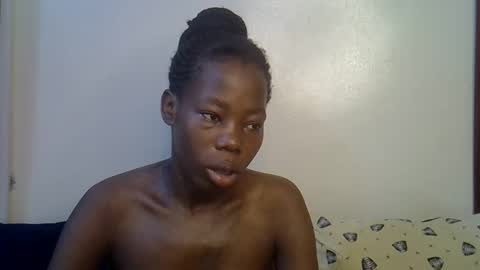 happy_kienyeji online show from 12-19-25, 03:02