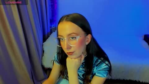 Stephanie online show from 01-14-26, 07:19