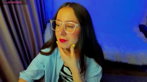 Stephanie online show from 03-08-26, 07:28