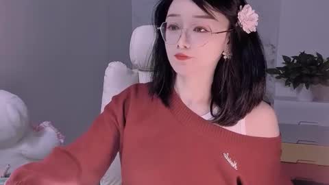 Snapshot of happysweetie168 chatting on 01-21-25, 12:39 Daisy online show from 01-21-25, 12:39