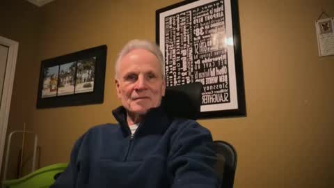 Snapshot of hard4_all_2see chatting on 01-14-25, 12:33 hard4_all_2see online show from 01-14-25, 12:33