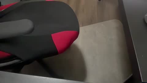 Snapshot of hard_n_sexxy chatting on 09-23-25, 02:31 Jimmy online show from 09-23-25, 02:31