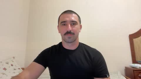 Snapshot of hard_to_obey chatting on 09-11-25, 06:30 Vadim online show from 09-11-25, 06:30