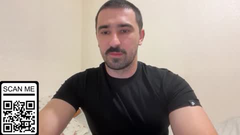 Snapshot of hard_to_obey chatting on 09-18-25, 06:10 Vadim online show from 09-18-25, 06:10