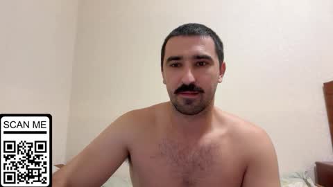 Snapshot of hard_to_obey chatting on 09-30-25, 06:24 Vadim online show from 09-30-25, 06:24