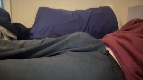 Snapshot of hardandhorny145 chatting on 12-23-24, 09:18 hardandhorny145 online show from 12-23-24, 09:18