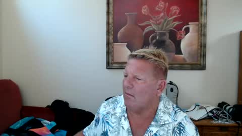 Snapshot of hardblondcouplehawaii chatting on 06-24-26, 11:48 Steele and Cassie online show from 06-24-26, 11:48
