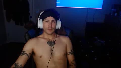 Snapshot of hardcock4142 chatting on 02-26-26, 08:02 HardCockBoi online show from 02-26-26, 08:02