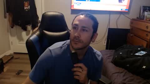 Snapshot of hardcock4142 chatting on 03-02-26, 03:52 HardCockBoi online show from 03-02-26, 03:52