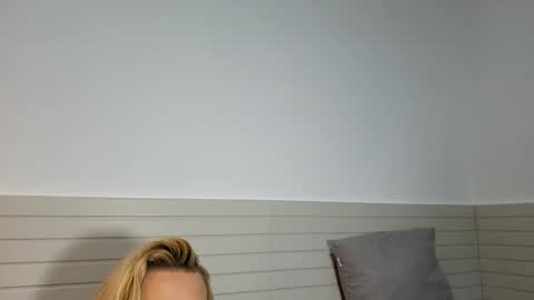 hardcoreslutxx online show from 05-23-26, 11:31