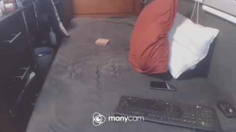 Snapshot of hardfucking_mistress chatting on 03-08-25, 04:34 Irina online show from 03-08-25, 04:34