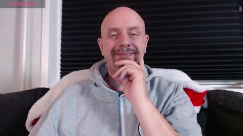 MrLazy online show from 01-06-25, 06:41