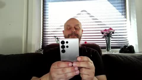 MrLazy online show from 04-22-26, 08:50