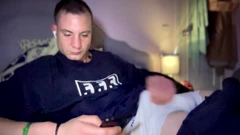 Snapshot of hardnstyle chatting on 01-13-25, 04:39 HARD AND STYLE online show from 01-13-25, 04:39