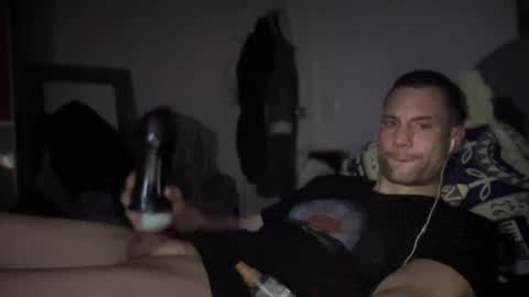 Snapshot of hardnstyle chatting on 02-14-25, 04:58 HARD AND STYLE online show from 02-14-25, 04:58