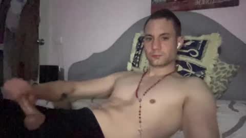 Snapshot of hardnstyle chatting on 02-25-25, 04:35 HARD AND STYLE online show from 02-25-25, 04:35