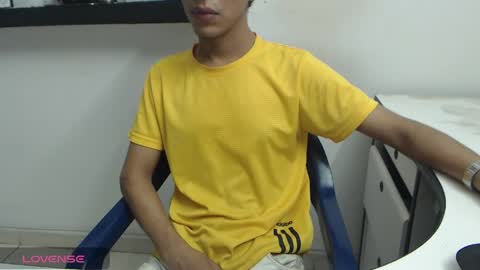 Andres Dean online show from 05-25-26, 12:49