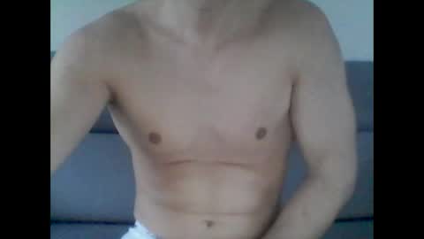 Snapshot of hardwanker75 chatting on 01-22-25, 08:51 hardwanker75 online show from 01-22-25, 08:51