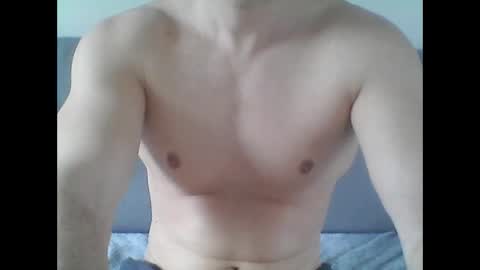 Snapshot of hardwanker75 chatting on 03-10-25, 10:26 hardwanker75 online show from 03-10-25, 10:26