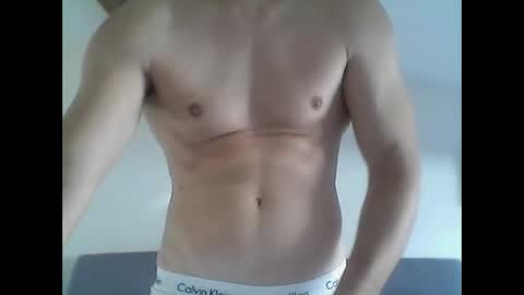 Snapshot of hardwanker75 chatting on 09-09-25, 09:20 hardwanker75 online show from 09-09-25, 09:20