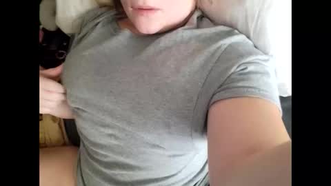 Snapshot of harleen848 chatting on 12-21-24, 07:06 harleen848 online show from 12-21-24, 07:06