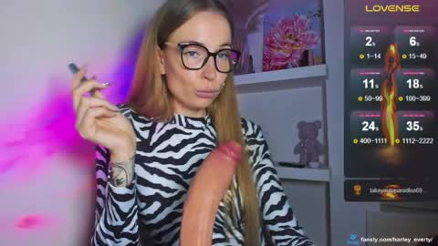 Snapshot of harley_everly chatting on 06-01-26, 03:58 Tasya online show from 06-01-26, 03:58