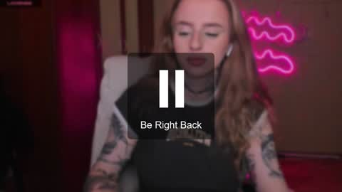 Snapshot of harley_kimm chatting on 01-18-25, 04:59 Julia online show from 01-18-25, 04:59