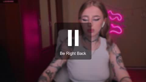 Snapshot of harley_kimm chatting on 02-10-25, 05:25 Julia online show from 02-10-25, 05:25