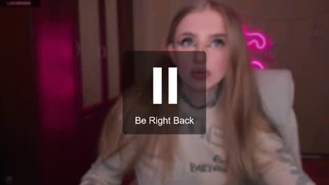 Snapshot of harley_kimm chatting on 02-21-25, 05:24 Julia online show from 02-21-25, 05:24