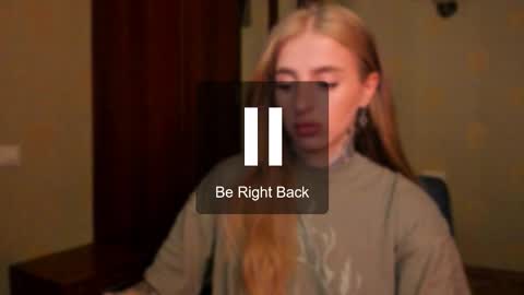 Snapshot of harley_kimm chatting on 09-14-25, 05:39 Julia online show from 09-14-25, 05:39