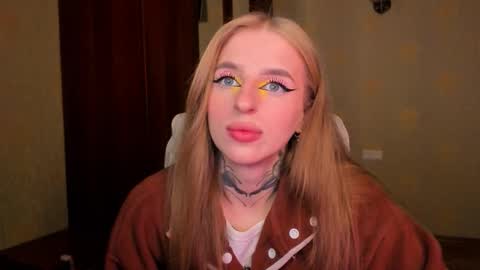 Snapshot of harley_kimm chatting on 10-04-25, 05:27 Julia online show from 10-04-25, 05:27