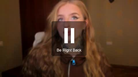 Snapshot of harley_kimm chatting on 12-14-25, 05:24 Julia online show from 12-14-25, 05:24